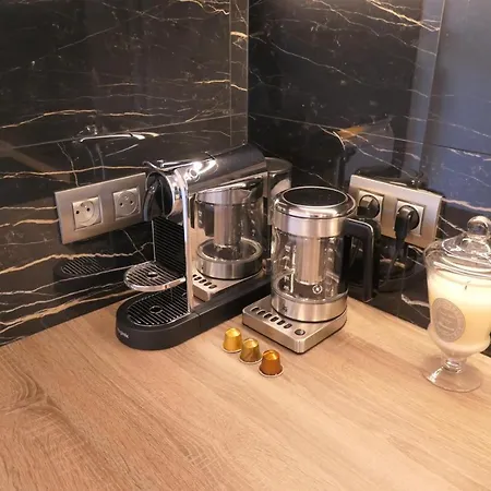 Luxury Daumesnil Wifi & Netflix Apartamento Paris