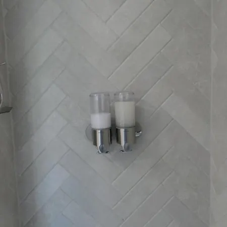 Luxury Daumesnil Wifi & Netflix Apartment