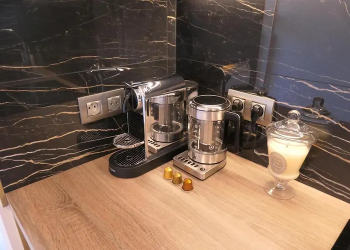 Luxury Daumesnil Wifi & Netflix Apartamento Paris