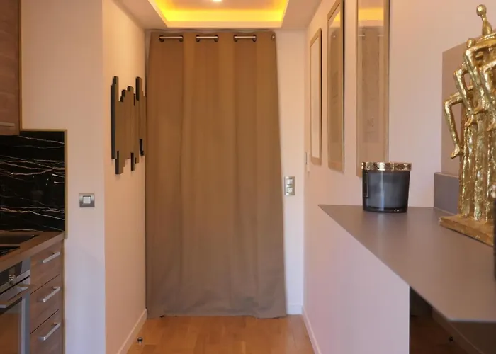 Luxury Daumesnil Wifi & Netflix * Párizs